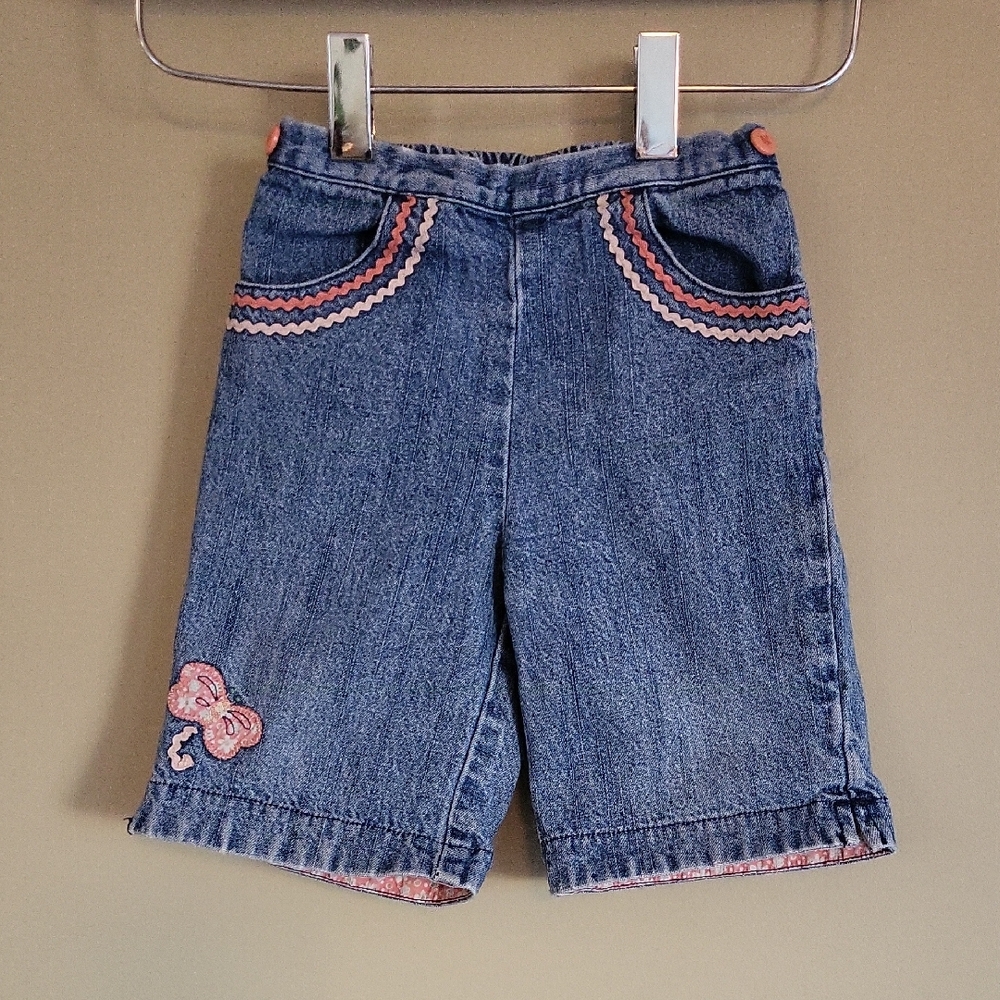 Vintage light wash denim baby shorts/capris